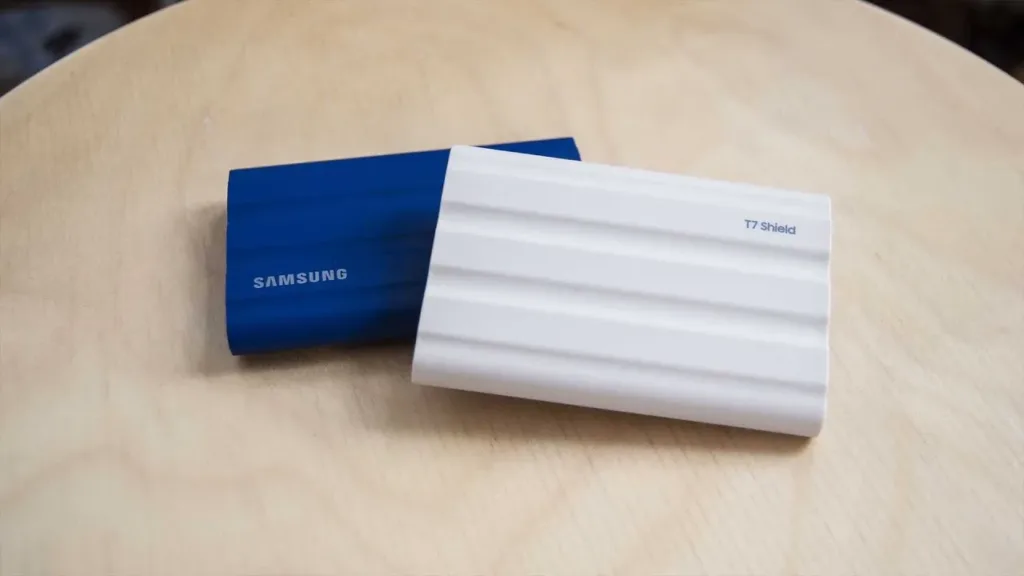 Samsung T7 Shield